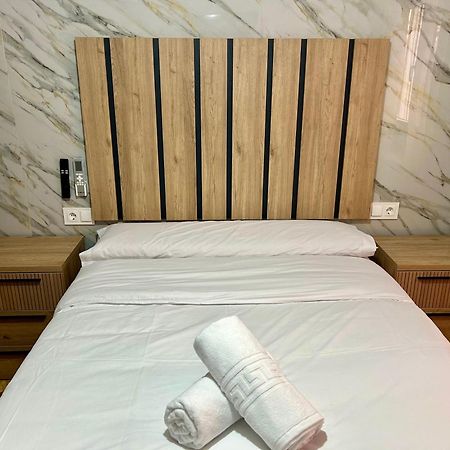 Rooms Cuenca เกว็งกา ภายนอก รูปภาพ