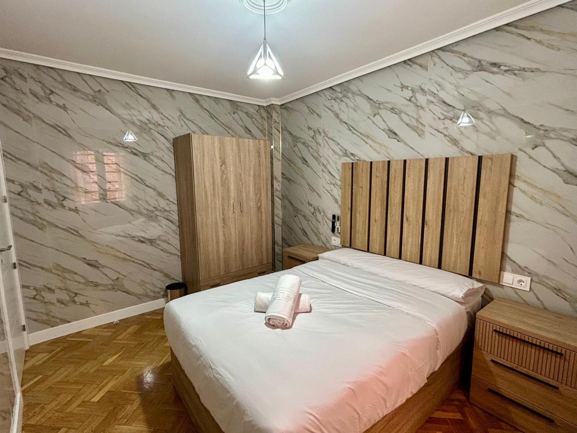 Rooms Cuenca เกว็งกา ภายนอก รูปภาพ